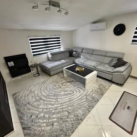 Modern 2bdr Bentbasa With Free Parking In Old Town Apartment Sarajevo