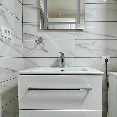 아파트 Modern 2bdr Bentbasa With Free Parking In Old Town 사라예보