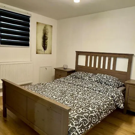 Modern 2bdr Bentbasa With Free Parking In Old Town Sarajevo